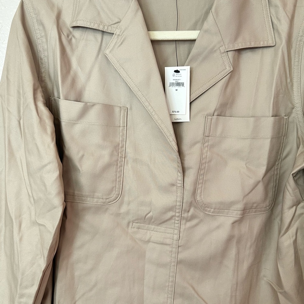 Banana Republic Women's Utility Jacket in Tan - Picture 2 of 4